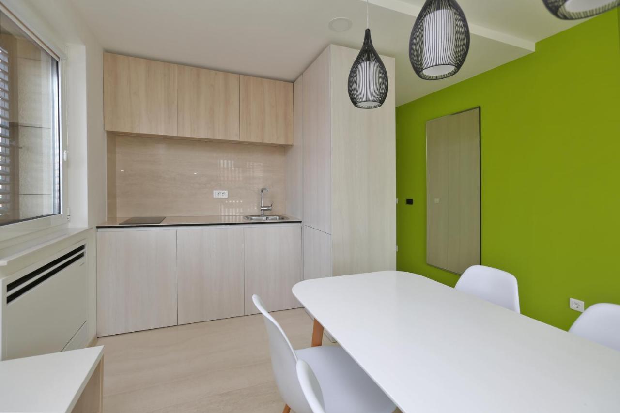 Magic Stone Apartments Baška Voda Eksteriør billede