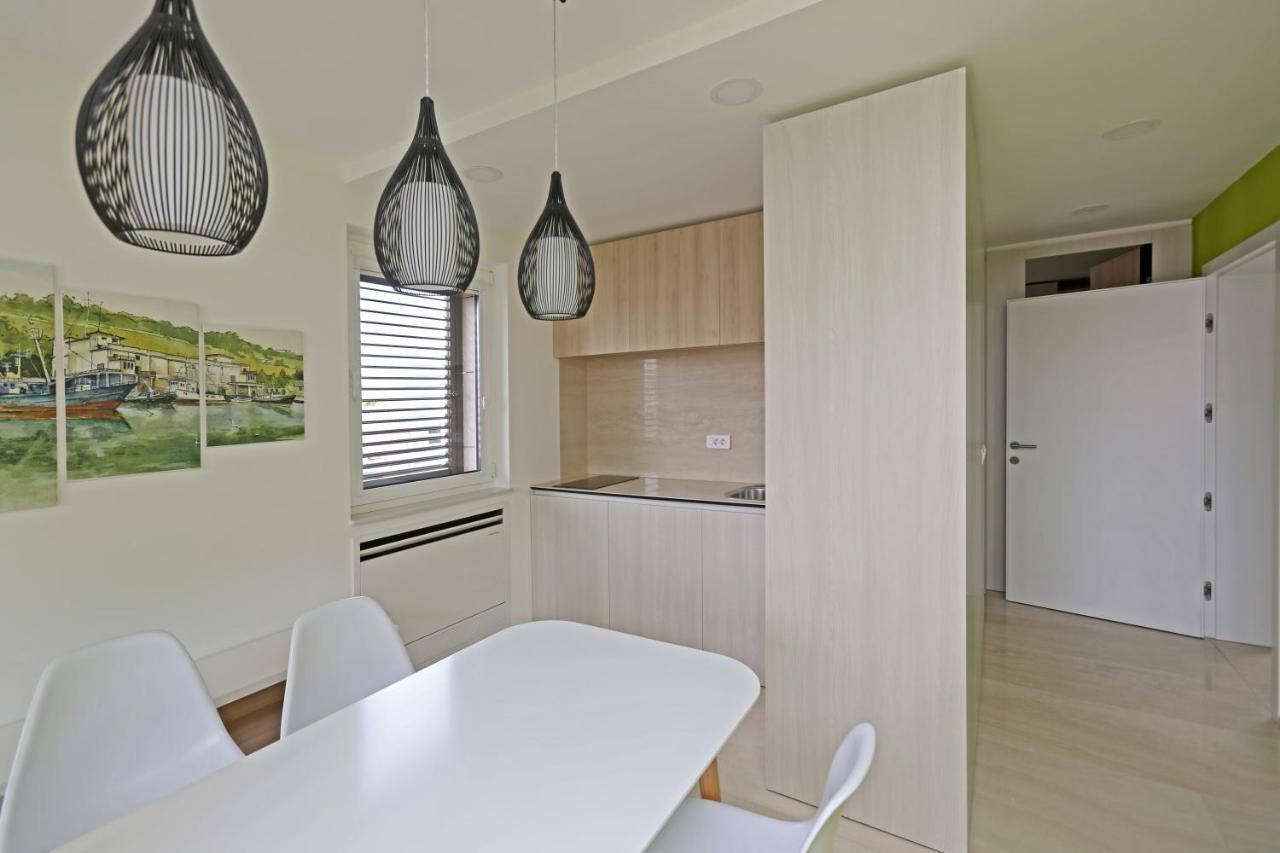 Magic Stone Apartments Baška Voda Eksteriør billede